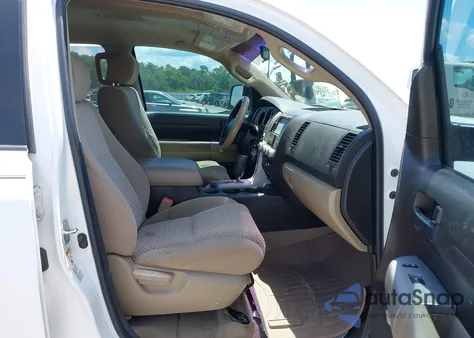 2008 Toyota Tundra Sr5 5.7L V8 z USA, uszkodzony, nr VIN 5TBEV54168S482322